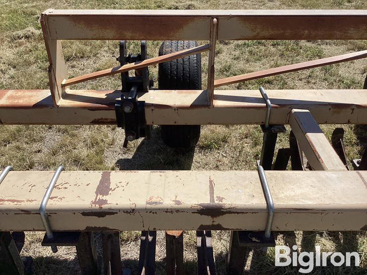 hamby-13-row-32’-sand-fighter-bar-image-14