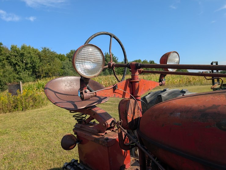 #119-•-farmall-md-image-24