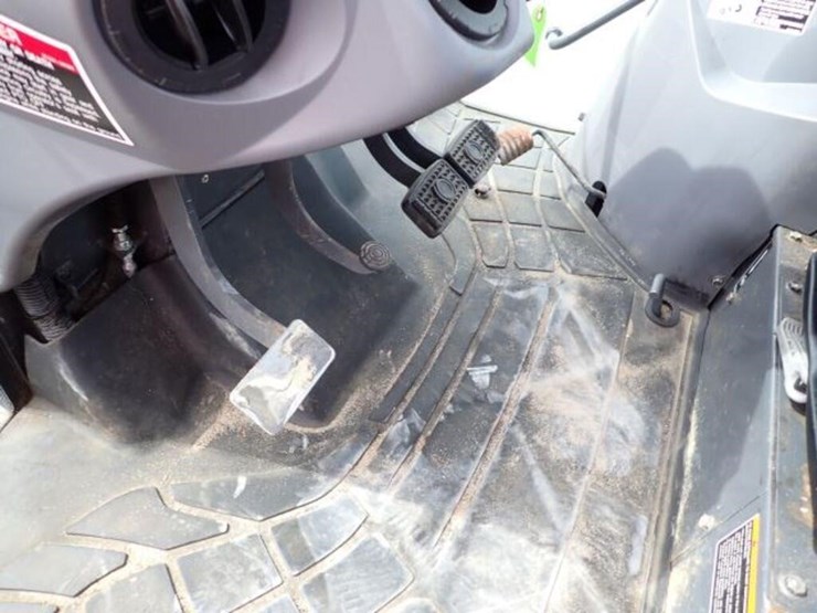 2019-kubota-m4-071-image-35