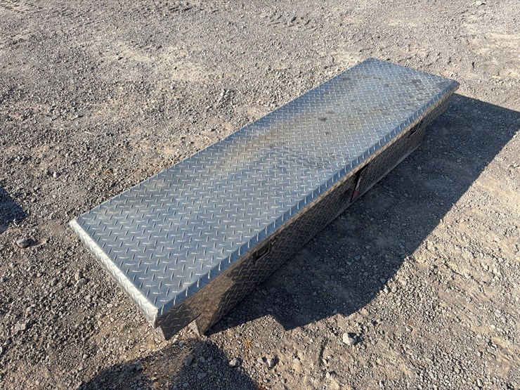#583-•-tractor-supply-truck-tool-box-image-2