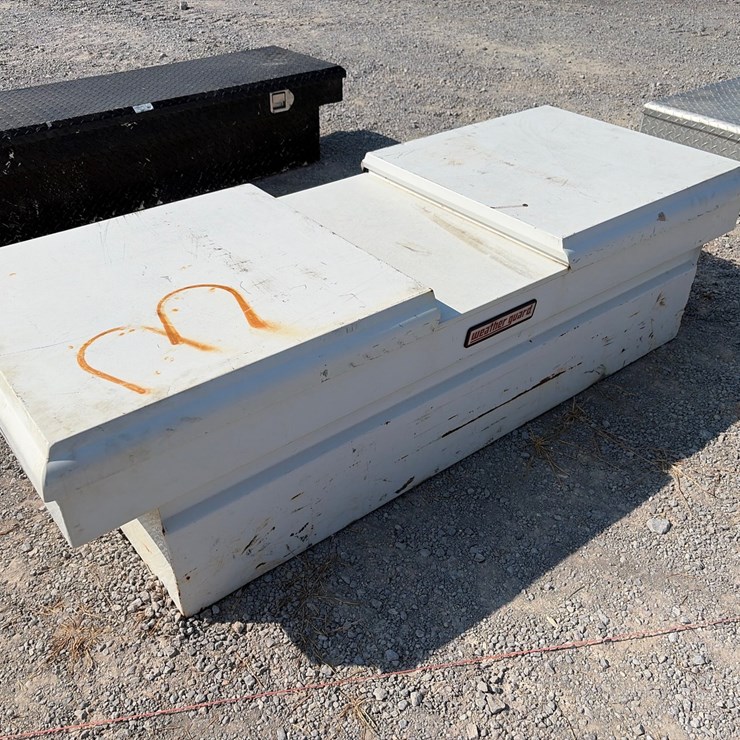 #588 • WEATHERGUARD TOOLBOX