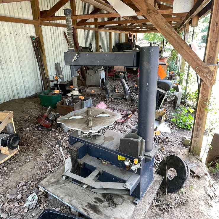 #1627 • Eagle Tire Machine Equipment