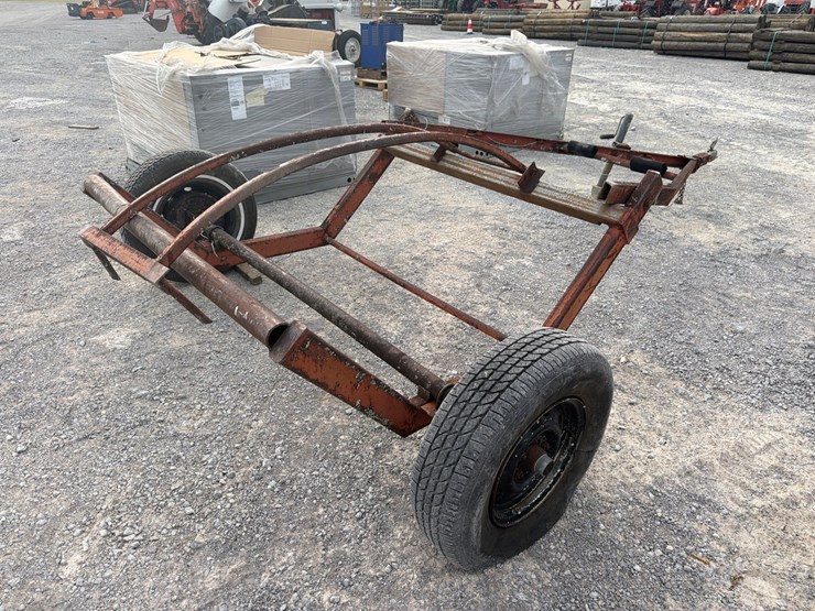 #563-•-round-bale-carrier-trailer-image-3