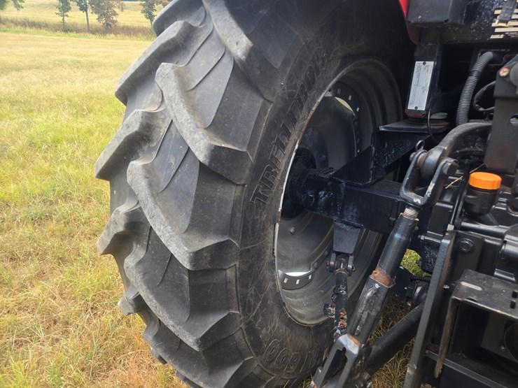 #26371-•-case-farmall-115u-tractor-image-56