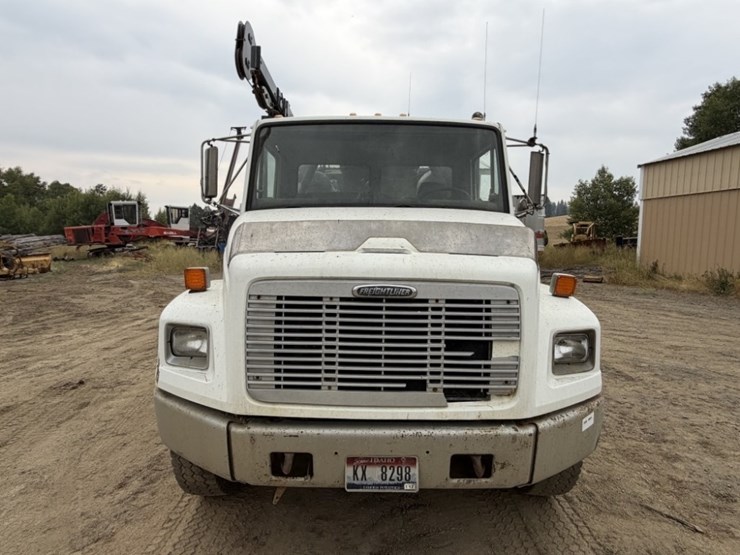 1999-freightliner-fl60-image-8