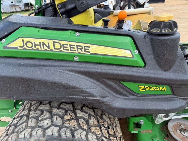 2017-john-deere-54-image-12