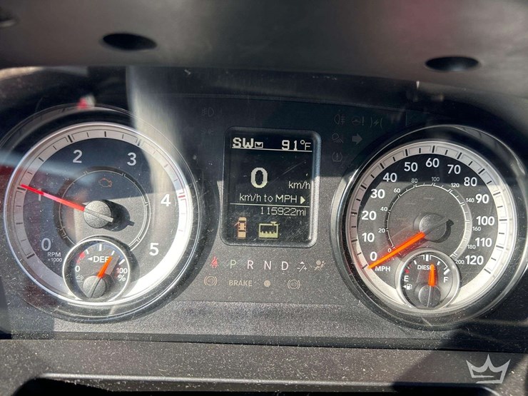 2018-dodge-3500-image-14