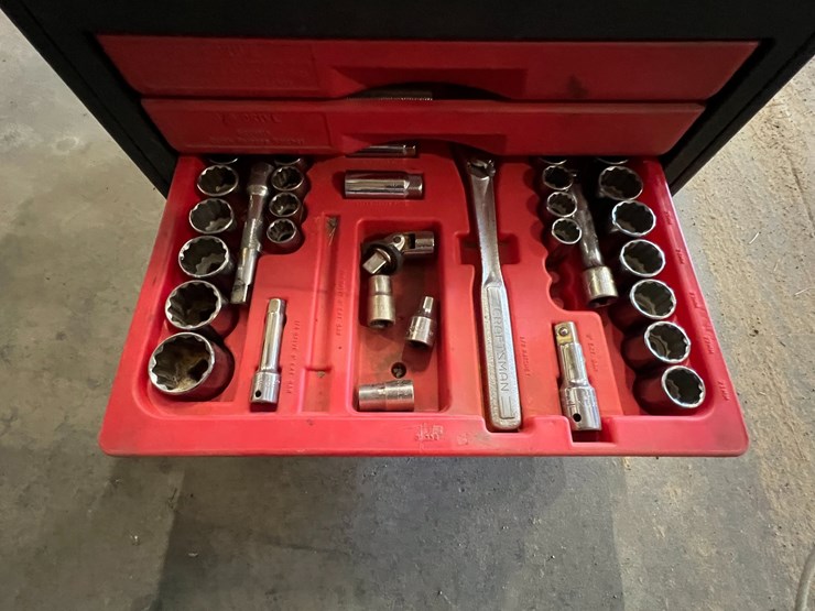 #5728-•-portable-craftsman-tool-box-with-contents-image-5