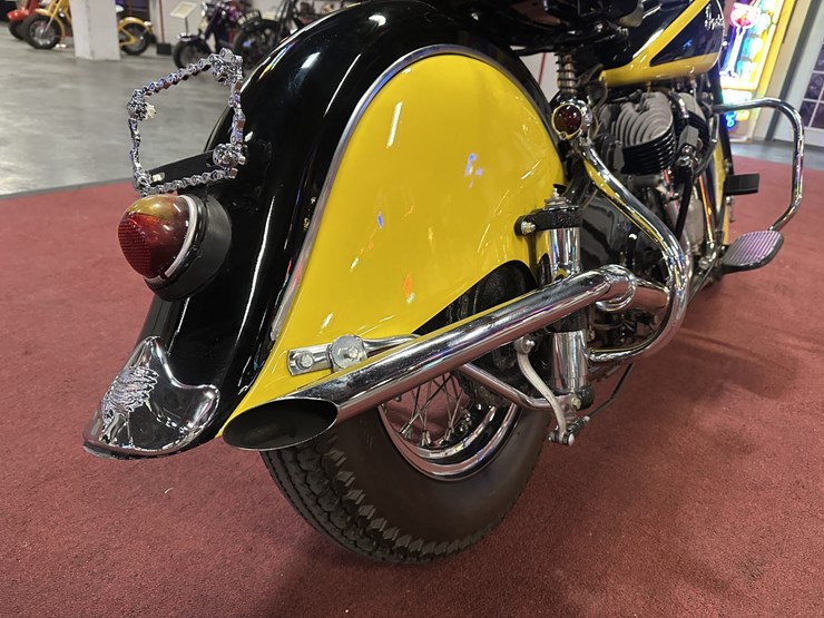 #159-•-1947-indian-chief-motorcycle-image-11