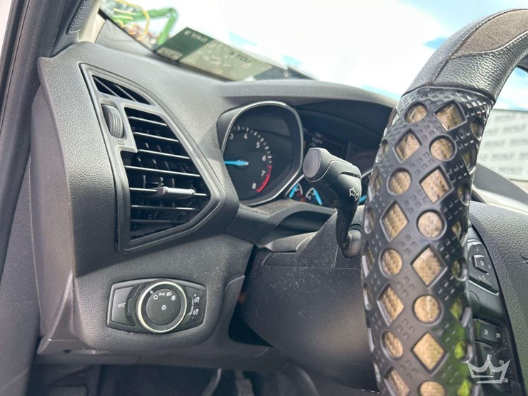 2017-ford-escape-image-15