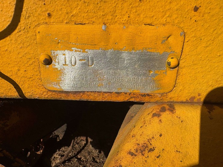 deere-410d-image-19