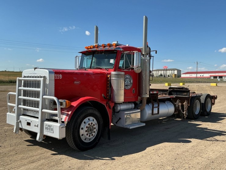 1996-peterbilt-379-image-1