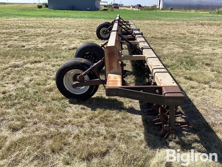 hamby-13-row-32’-sand-fighter-bar-image-8