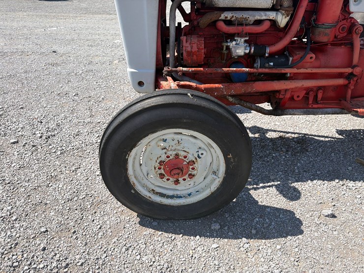 ford-800-image-7