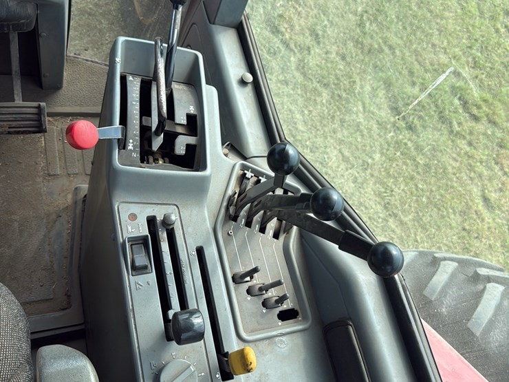 case-ih-7140-image-10