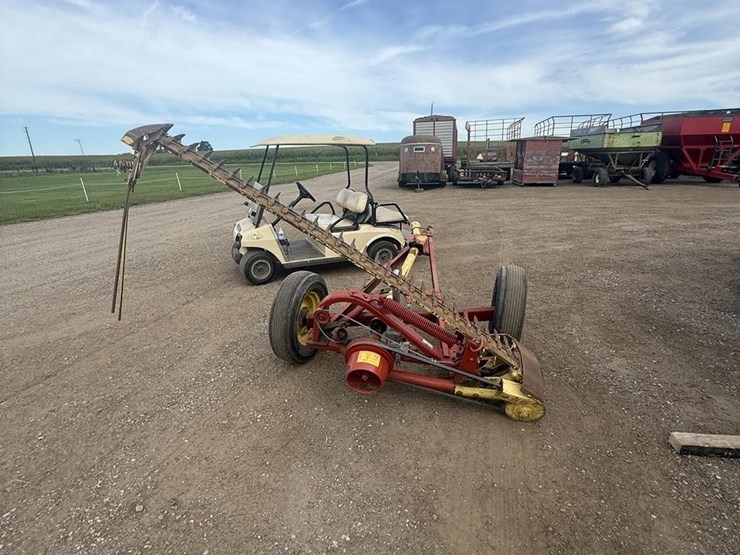 new-holland-456-image-2