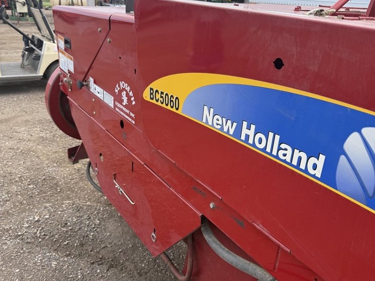 new-holland-bc5060-image-9