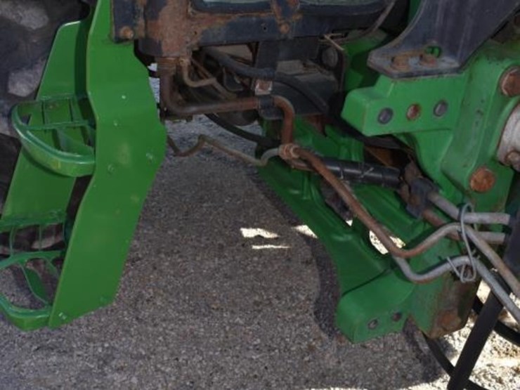 john-deere-5085m-image-5