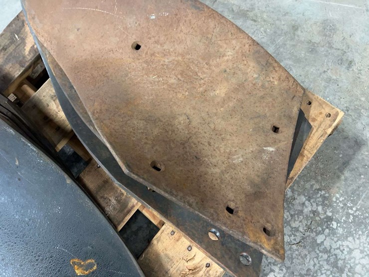 (10)-14”-moldboards-image-5