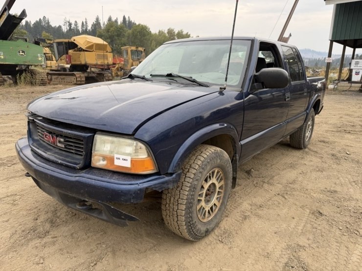 2001-gmc-sonoma-crew-cab-pickup-image-1