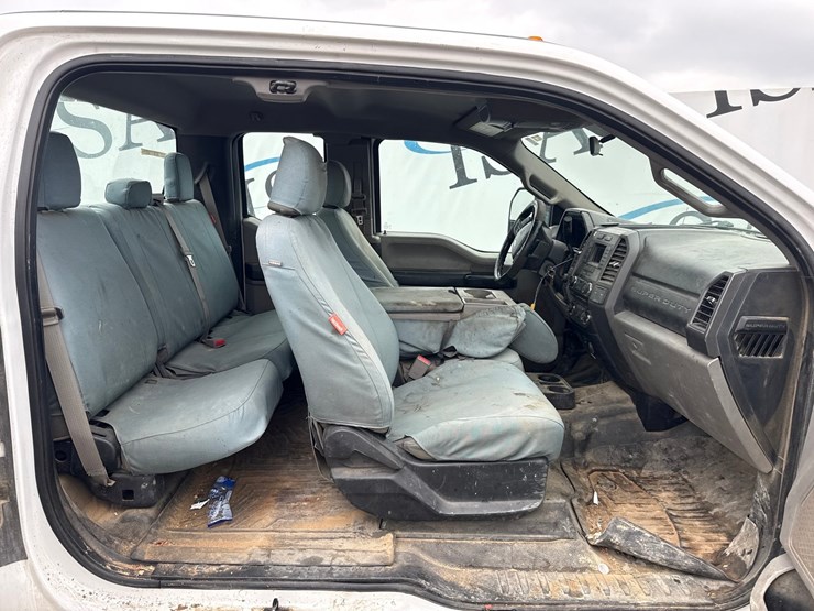2017-ford-f250-image-37