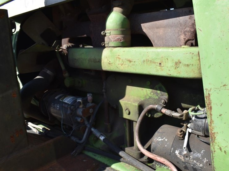 john-deere-4430-image-11