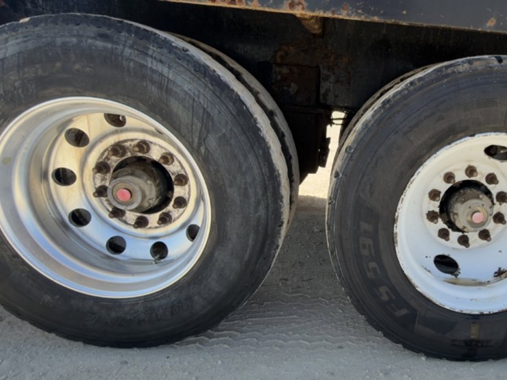2011-troxell-130bbl-image-5