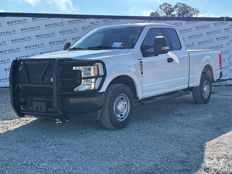 2020-ford-f250-image-1