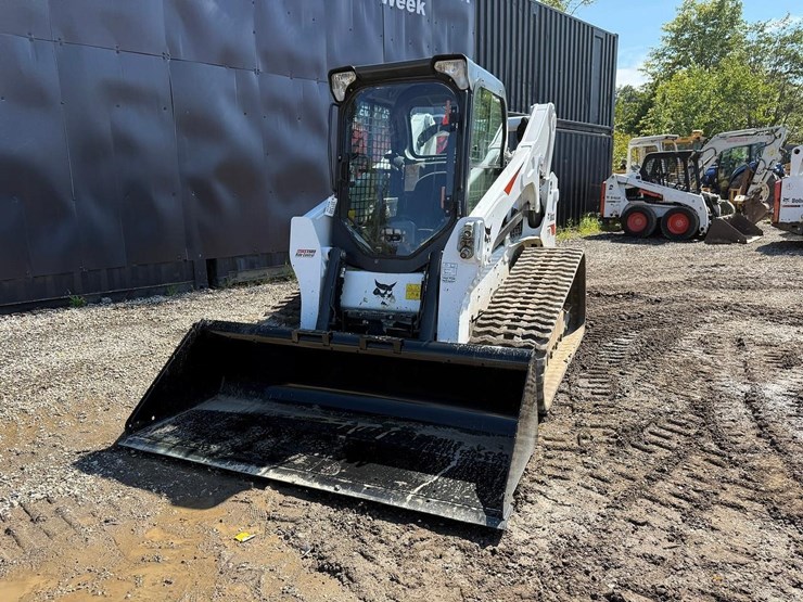 2023-bobcat-t770-image-8