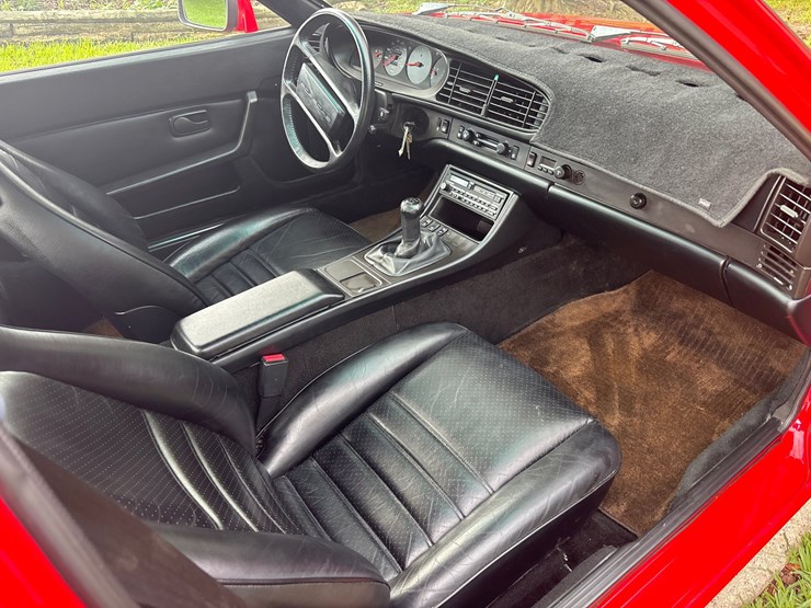 #152-•-offered-at-no-reserve-|-1987-porsche-944-image-30