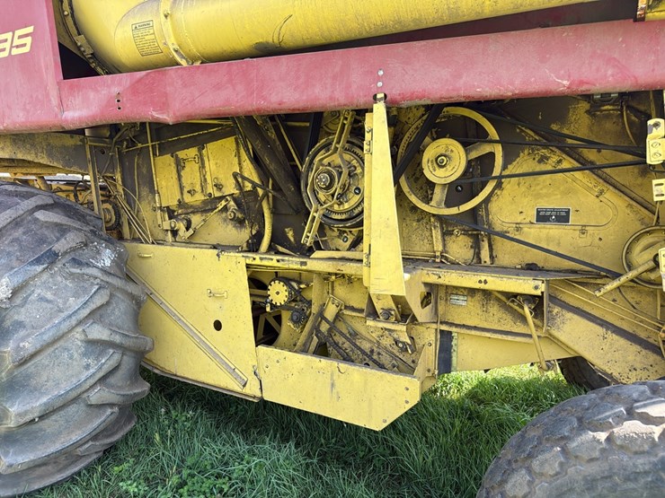 new-holland-972-image-8