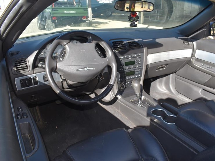 2002-thunderbird-convertible-w/-soft-and-hard-top-(vin-#-1fahp60a12y105456)-image-3