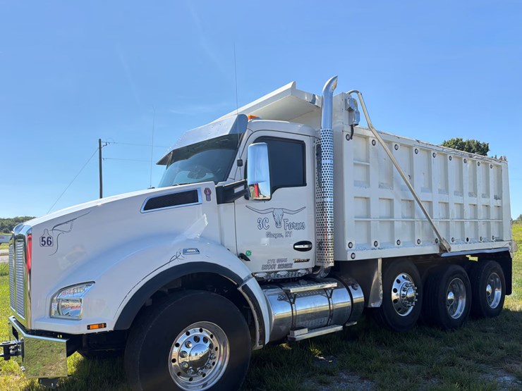 2023-kenworth-t880-image-1