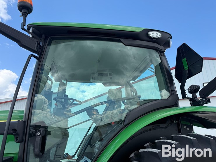 2025-john-deere-6r-155-image-15