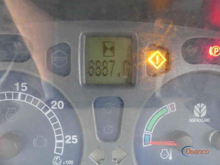 2006-new-holland-ts110a-image-14