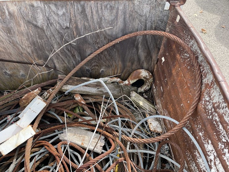 #10629-•-metal-bin-with-scrap-metal-pieces-image-8