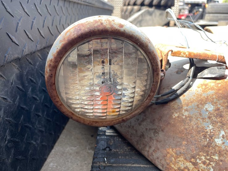 ford-tractor-image-5