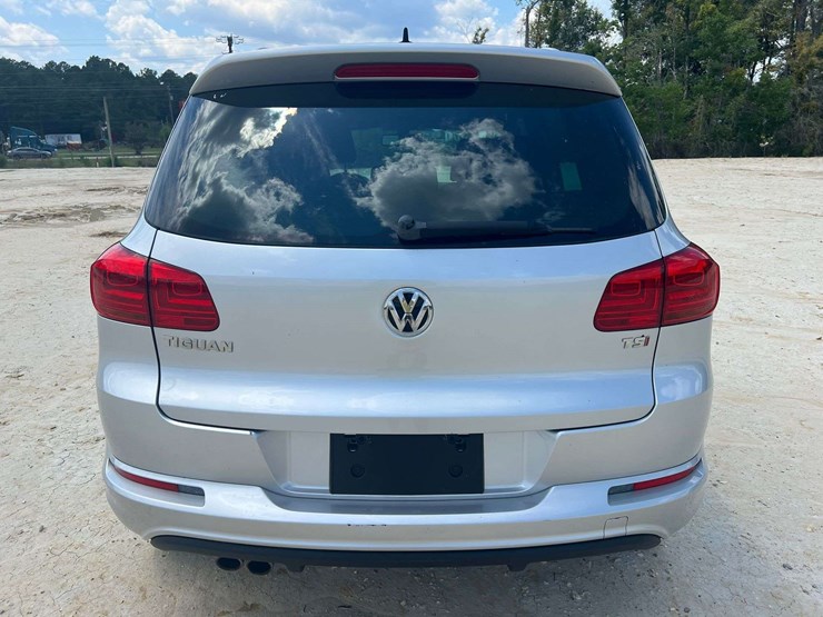 2016-volkswagen-tiguan-image-3