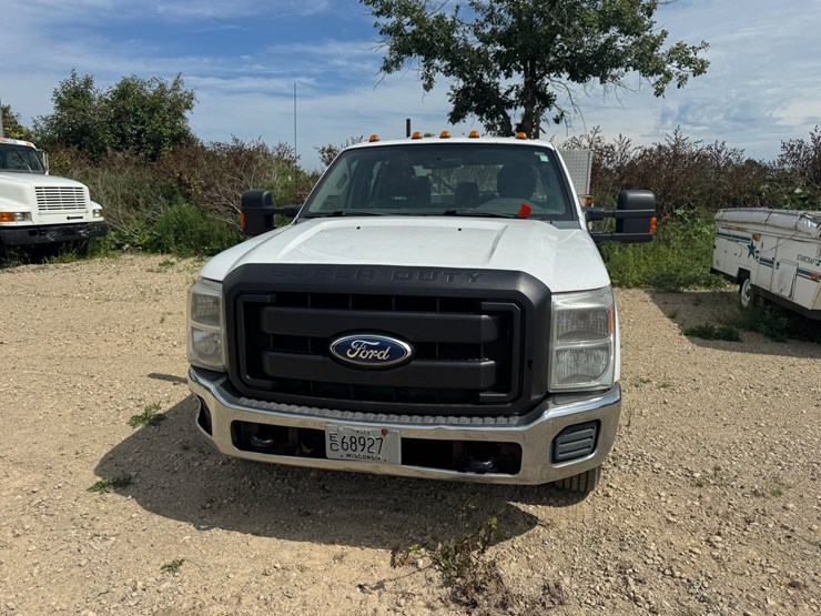 2012-ford-f350-image-2