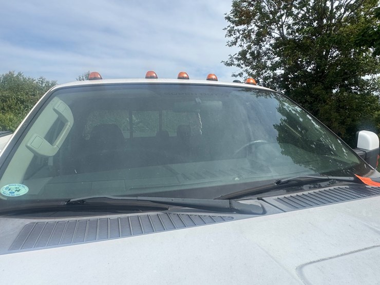 2008-ford-f350-image-15