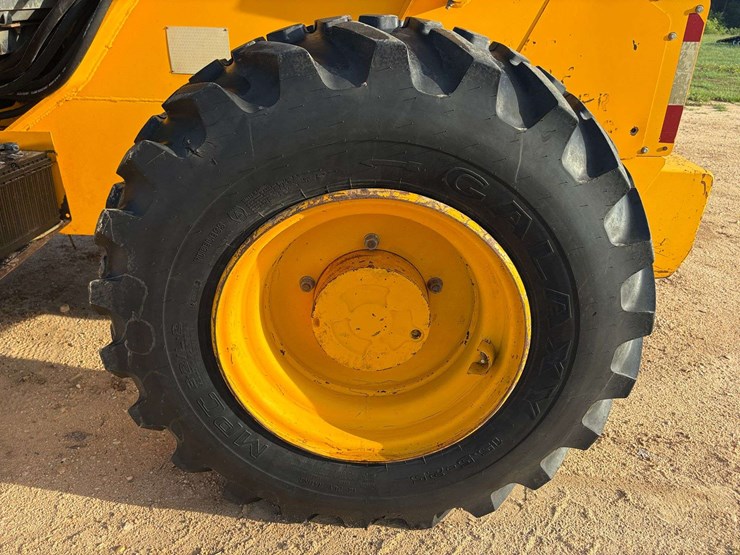 jcb-506b-image-25