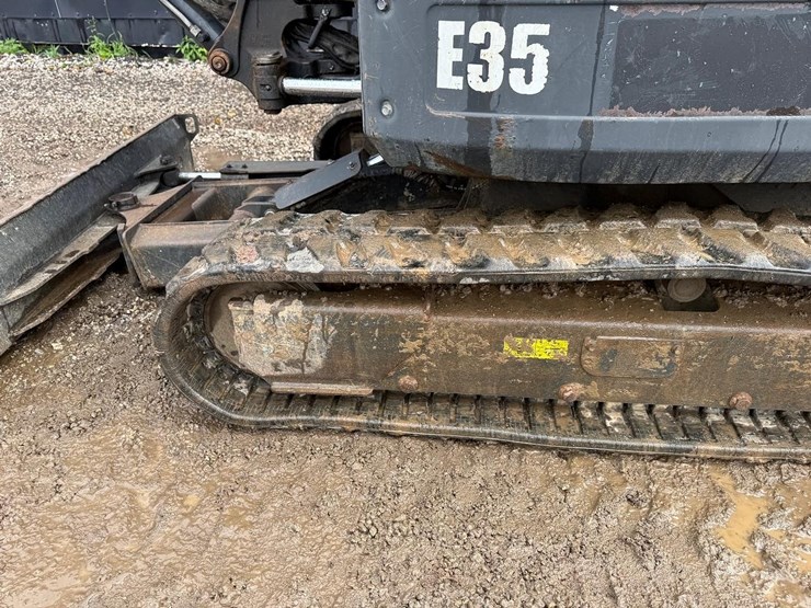 bobcat-e35-image-18