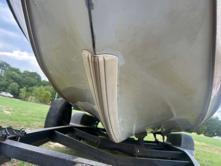 ranger-320v-bass-boat-w/2012-evinrude-250hp-&-trailer-image-20