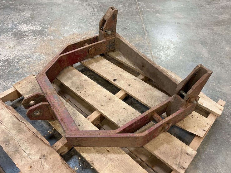 three-point-to-fast-hitch-conversion-image-1