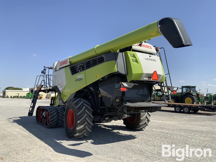 2022-claas-lexion-7500tt-image-8