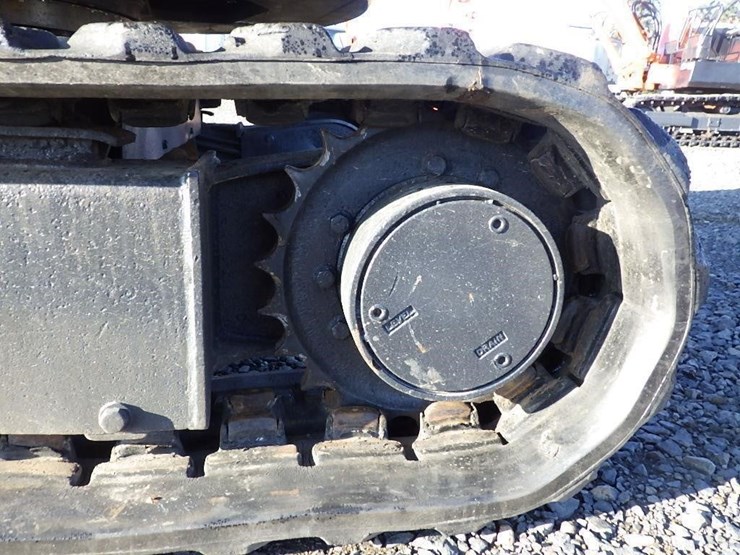 komatsu-pc28-image-17