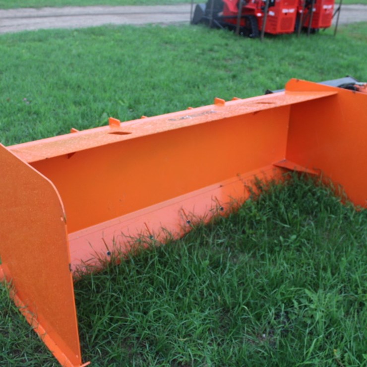 #5003 • 84'' skid steer snow blade