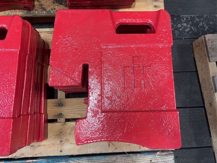 (5)-international-harvester-100lbs.-small-handle-suitcase-weights-image-2