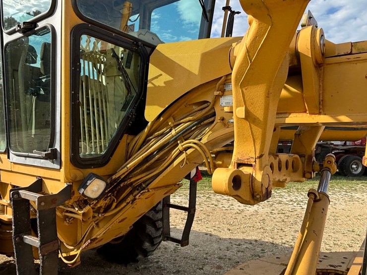 1999-caterpillar-163h-vhp-image-63