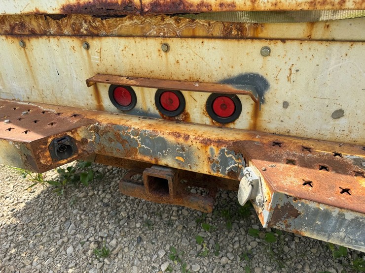 2012-ford-f350-image-26